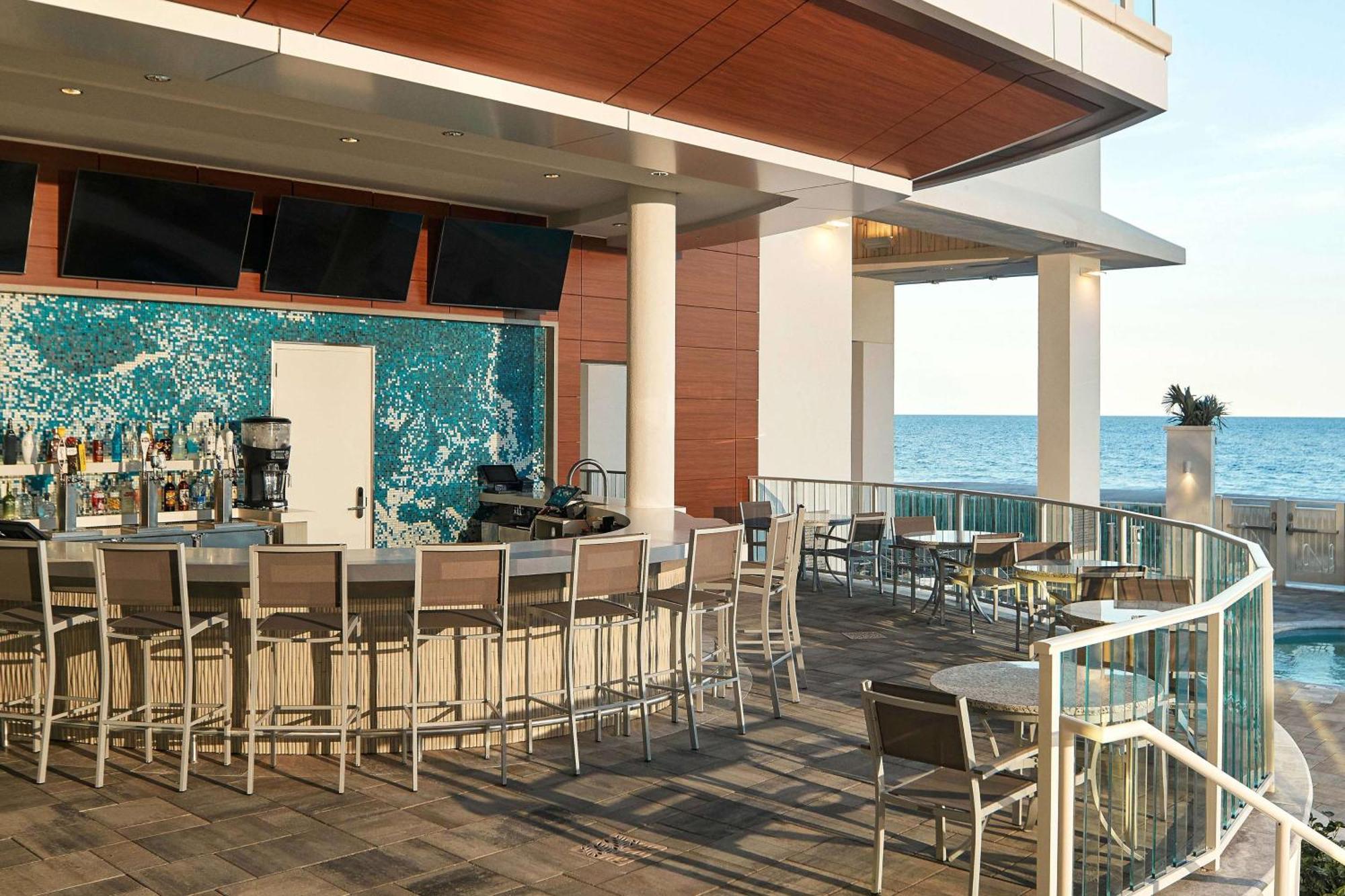 Hilton Grand Vacations Club Ocean Enclave Myrtle Beach Exterior photo