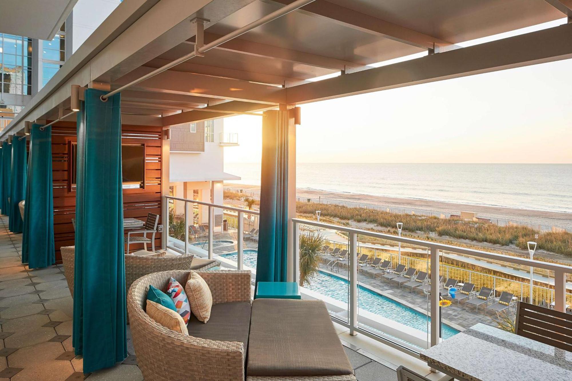 Hilton Grand Vacations Club Ocean Enclave Myrtle Beach Exterior photo