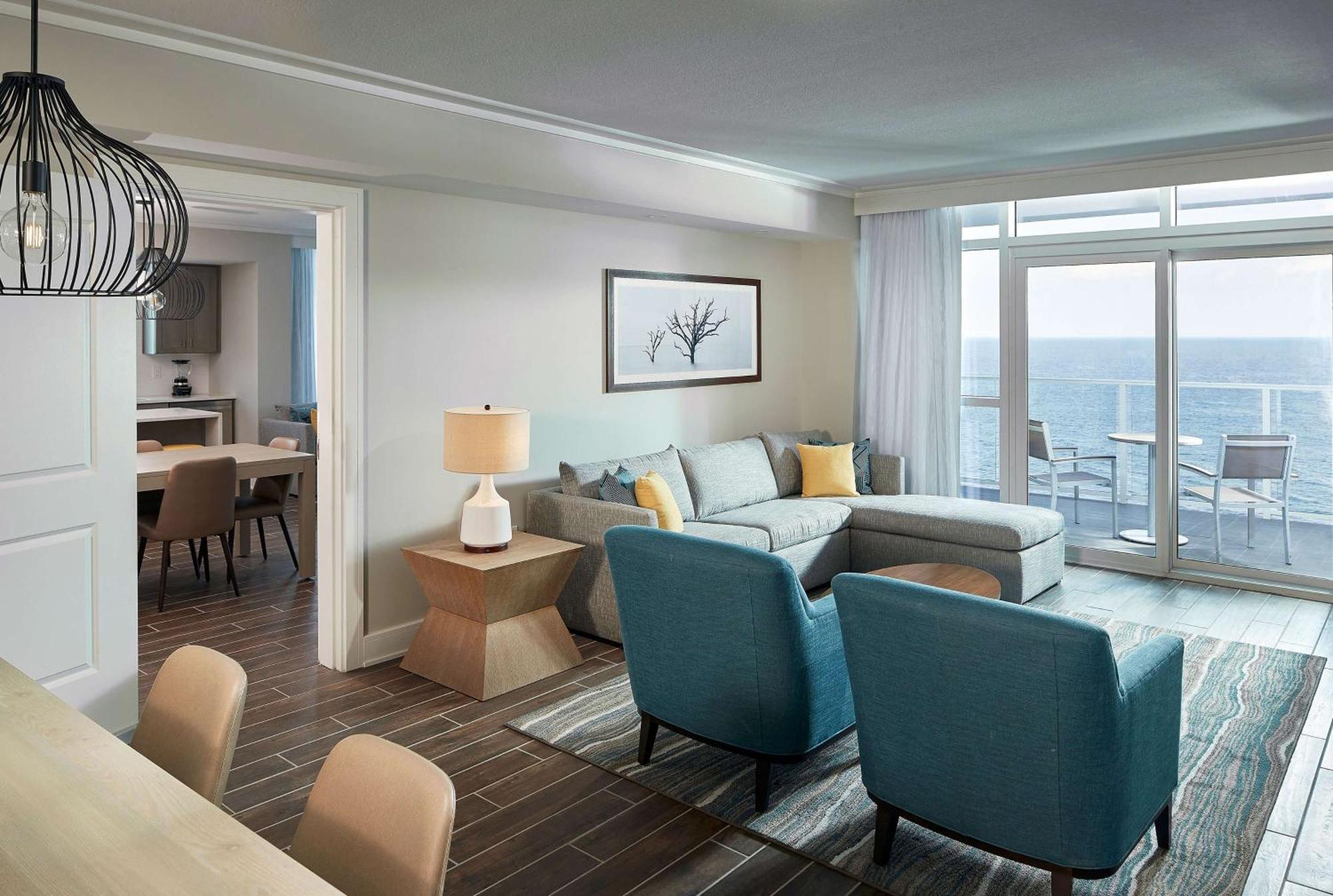 Hilton Grand Vacations Club Ocean Enclave Myrtle Beach Exterior photo
